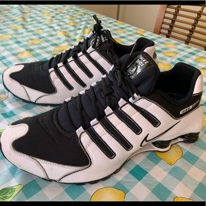 Nike Shox NZ Size 12